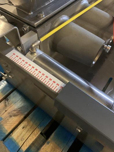 Used Hinds Bock 5P-08WT Table Top Depositor