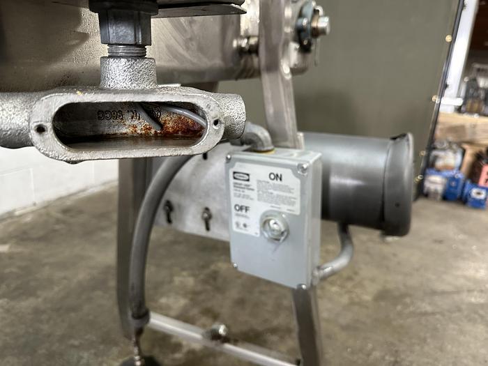 Used Woods 10' Conveyor