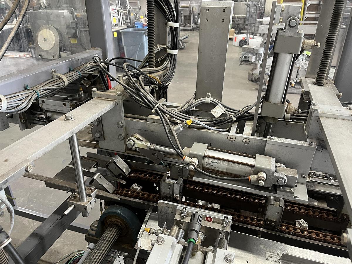 Used Thiele ZP30A Box Former