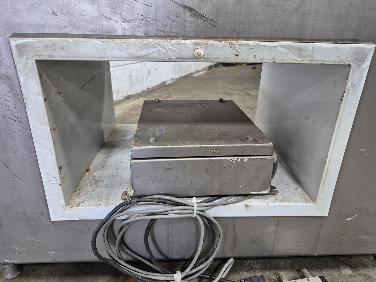 Used Goring Kerr DSP2 Metal Detector 