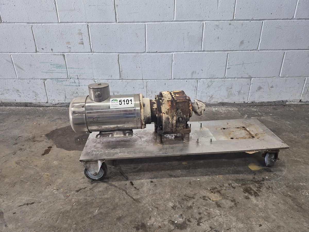 Used Teco-Westinghouse Washdown Electric Motor w/ Helical Inline Gearmotor