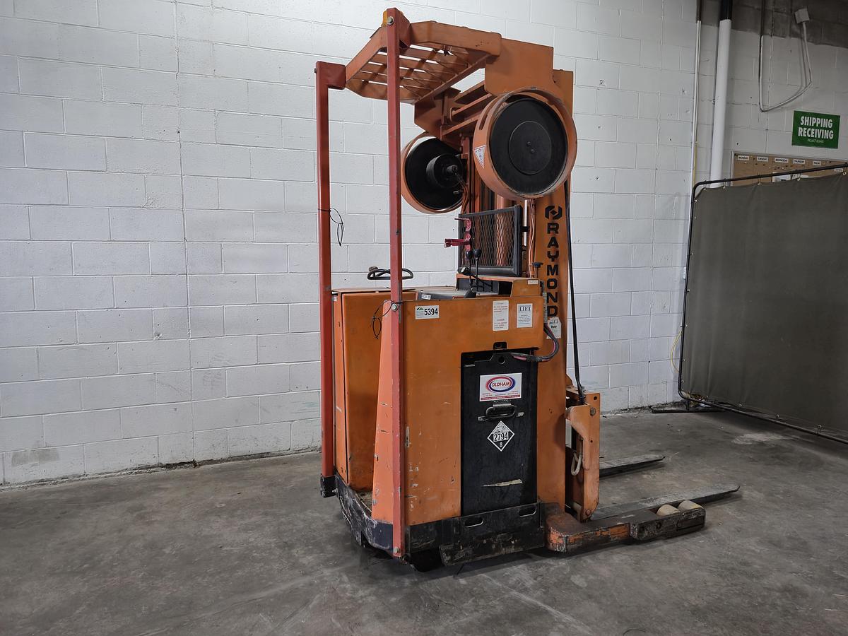 Used Raymond 20R30TT Electric Forklift