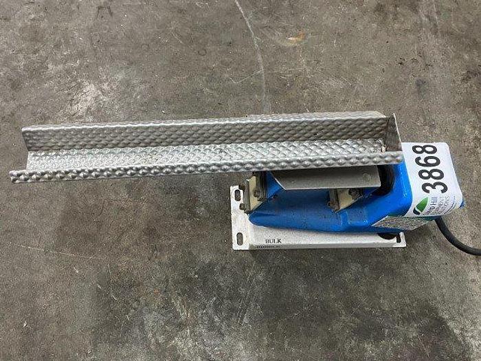 Used FMC Syntron F-TO Vibratory Feeders