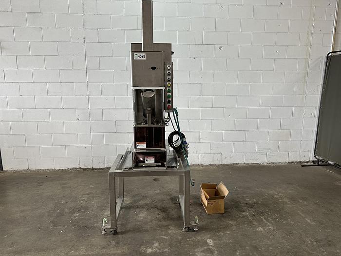 Used Namoku Tsuma-Taro Vegetable Spiral Cutter