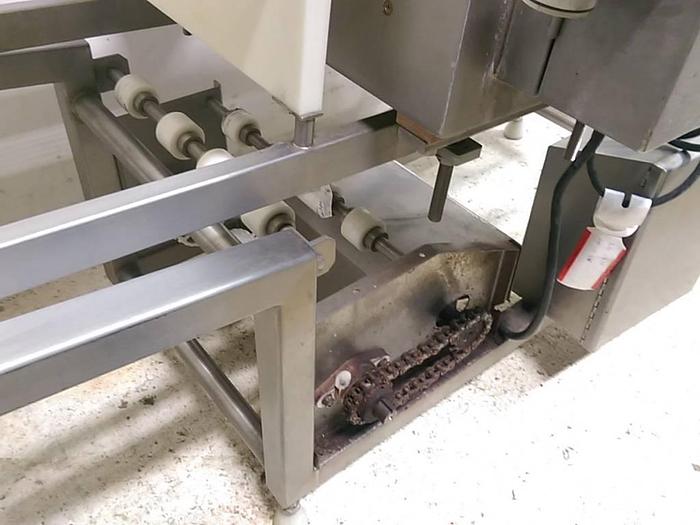 Used Loma IQ2 Metal Detector