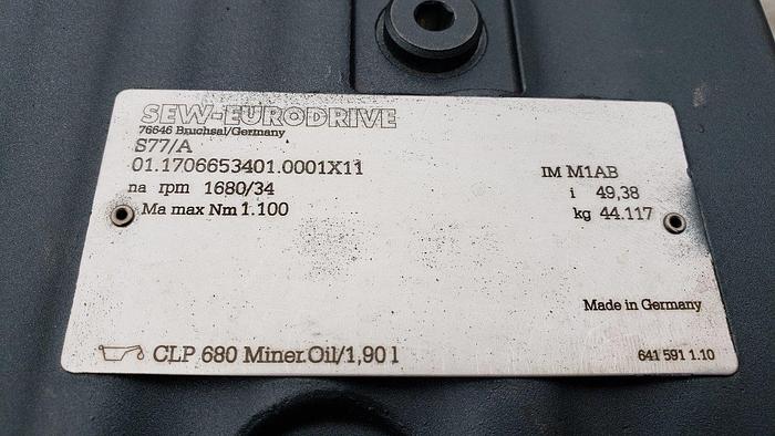 Sew-Eurodrive DFV100-AC Motor