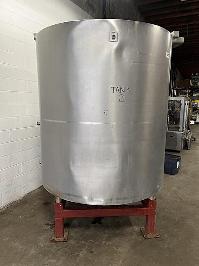 Used 1,000 Gallon SS Tank