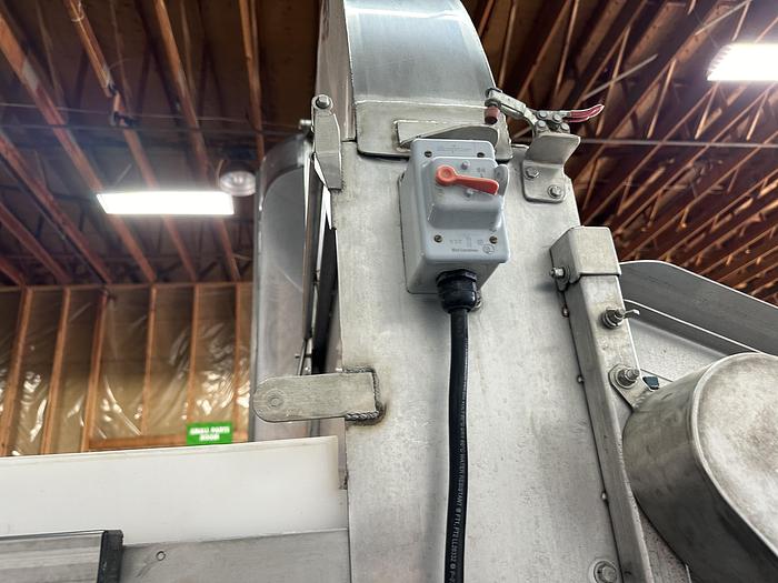 Used Lakewood Berry Leaf Blower