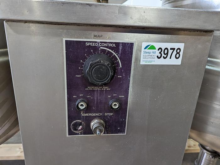 Used Cleveland TMKDL-80T Steam-Jacketed Twin Kettles