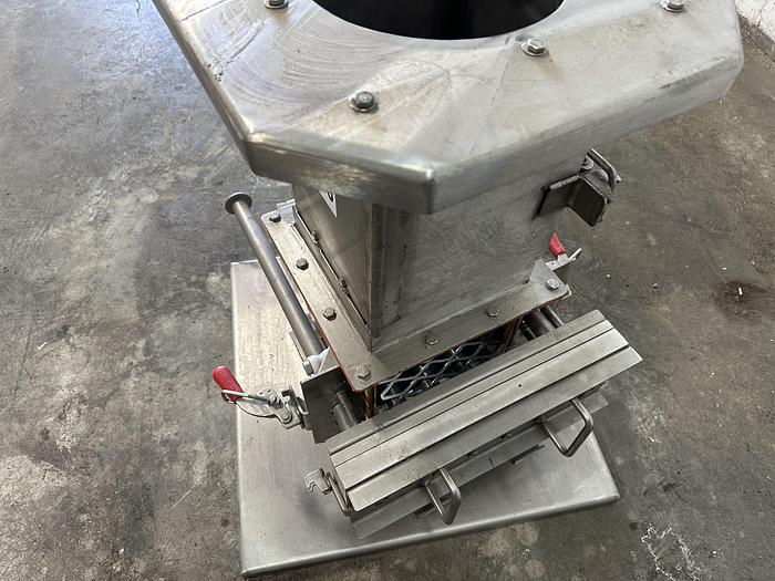 Used Puritan Magnetics E-Z Clean Magnet Trap