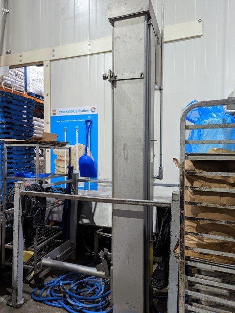 Used AMFEC 2-3 Column Loader