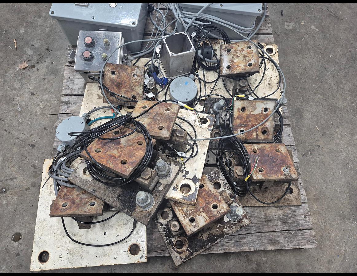 Used 2 Sets of Silo Load Cells with Control Panel