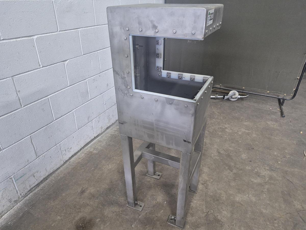 Used Meat Wash Booth