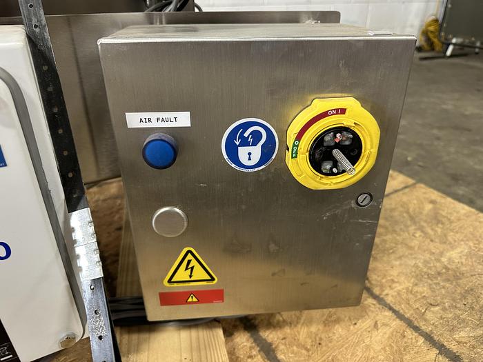 Used Mettler-Toledo Safeline GF Metal Detector