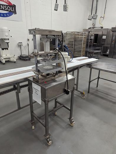 Used Comtec 2200 Pie Press