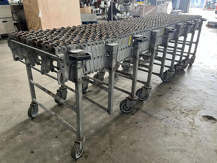 Used NestaFlex 376 Flexible Roller Conveyor