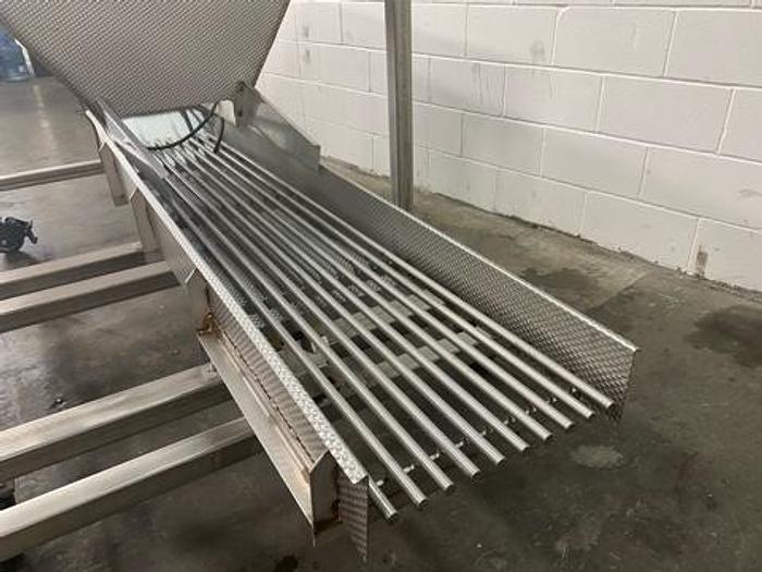 Used Syntron BF-2-B Vibratory Grading Feeder