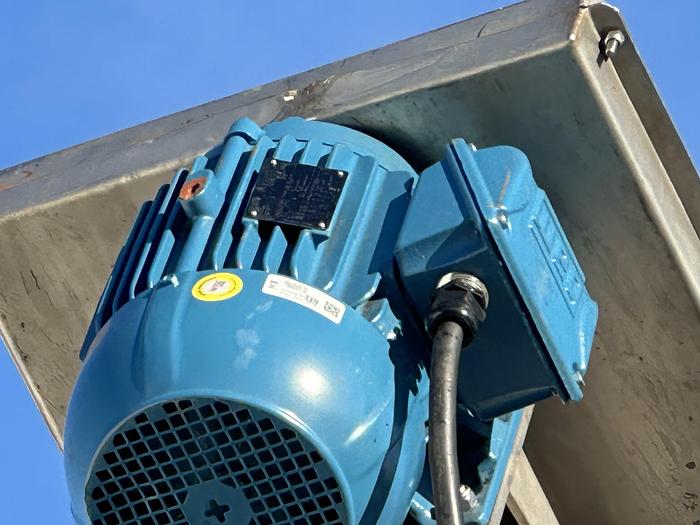 Used Incline Auger Conveyor with Hopper