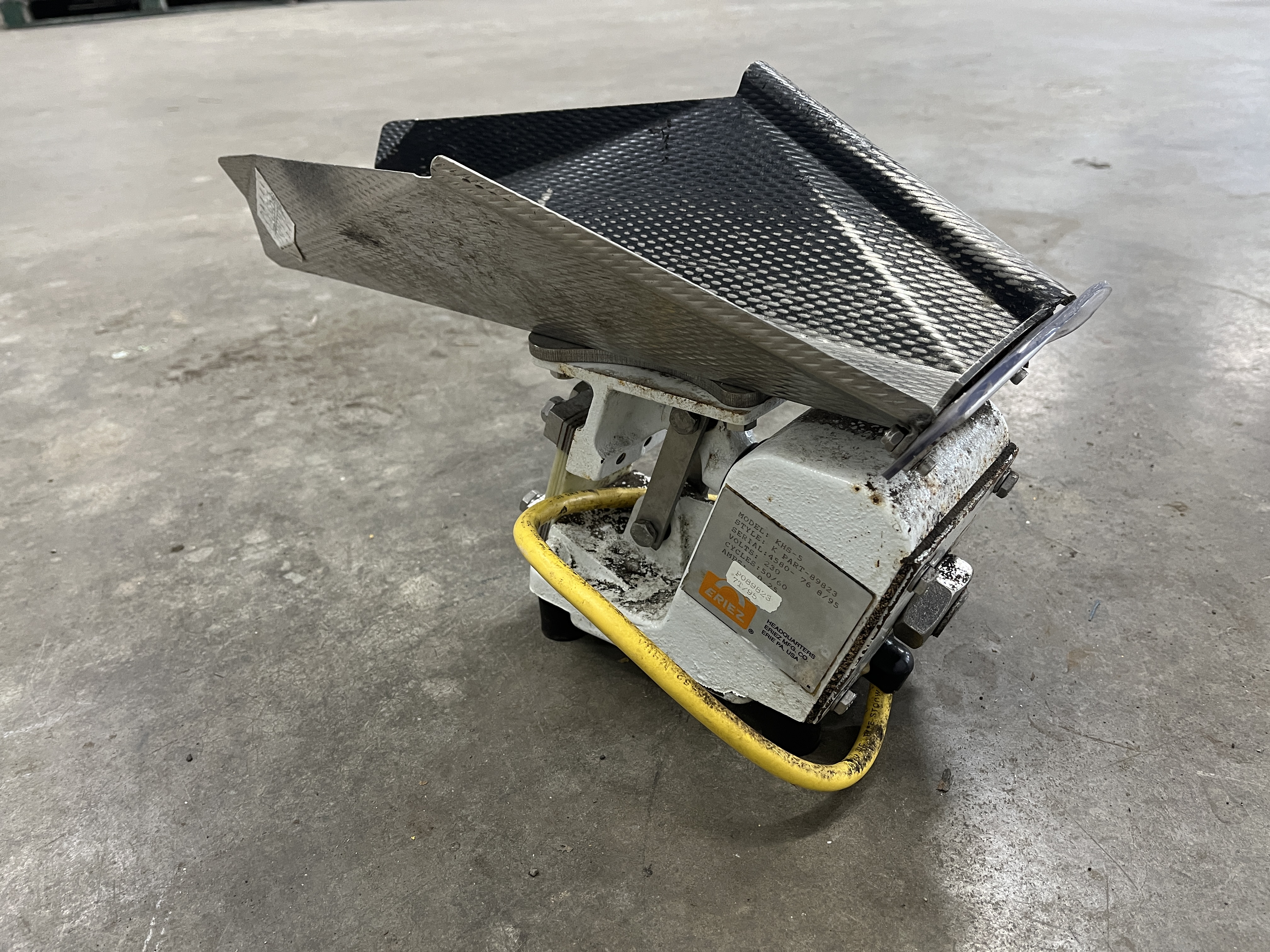 Used Eriez KHS-5 Electromagnetic Vibratory Feeder Drive