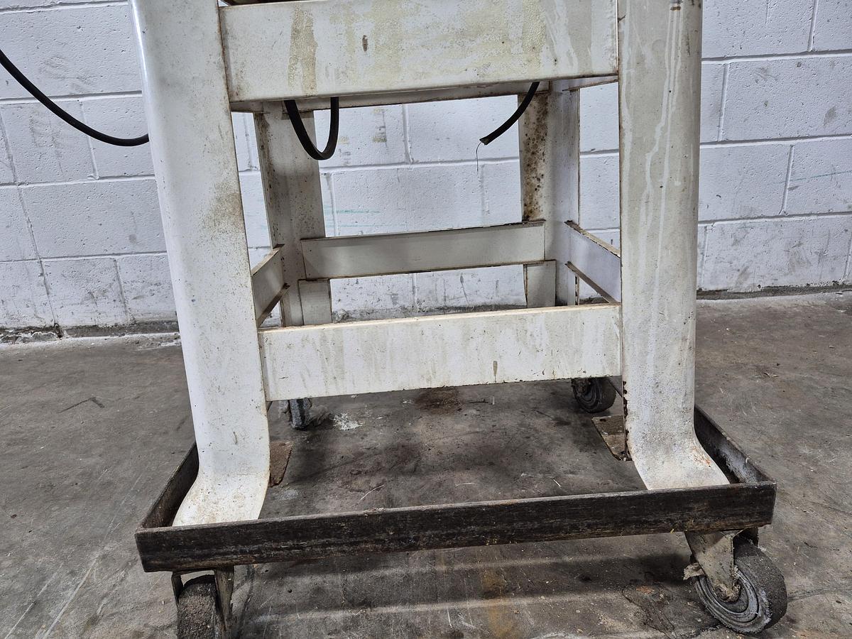 Used Oliver 797-32 Bread Slicer with Mini-Vert Air Bagger Station