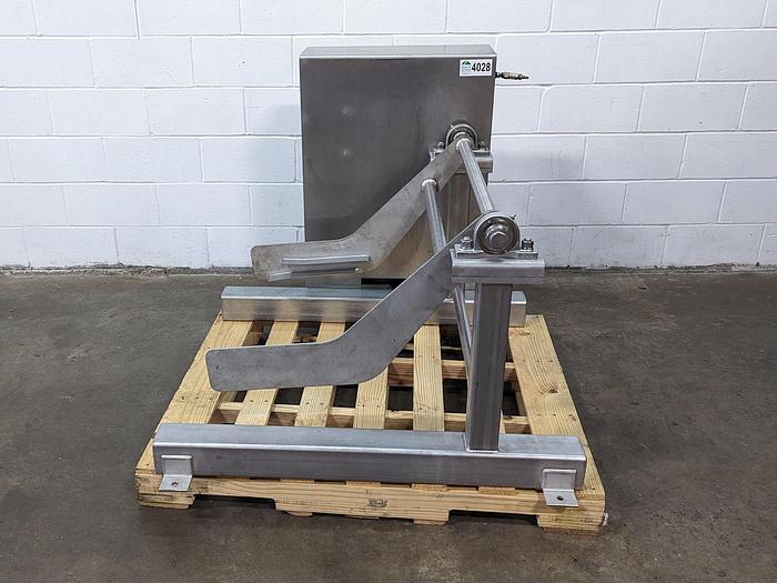 Used Axiom Pneumatic Buggy Dumper