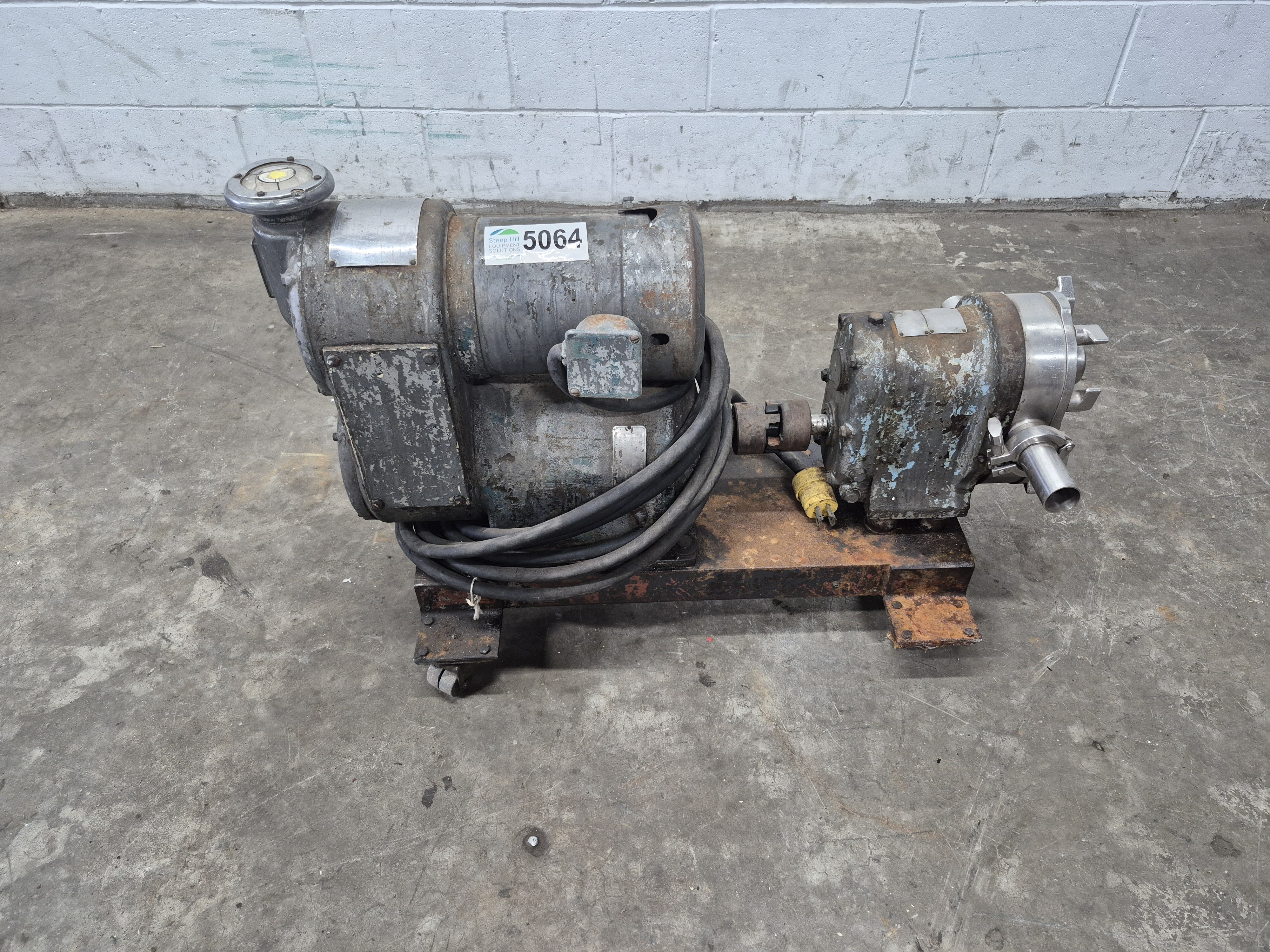 Used Waukesha D0 25 Series Sanitary Pump