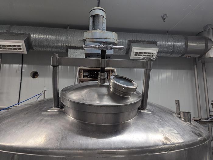 Used C.E. Howard 600 Gal. Processing Tank