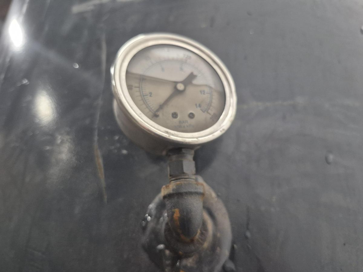 Used Manchester 240 Gallon Vertical Air Receiver Tank