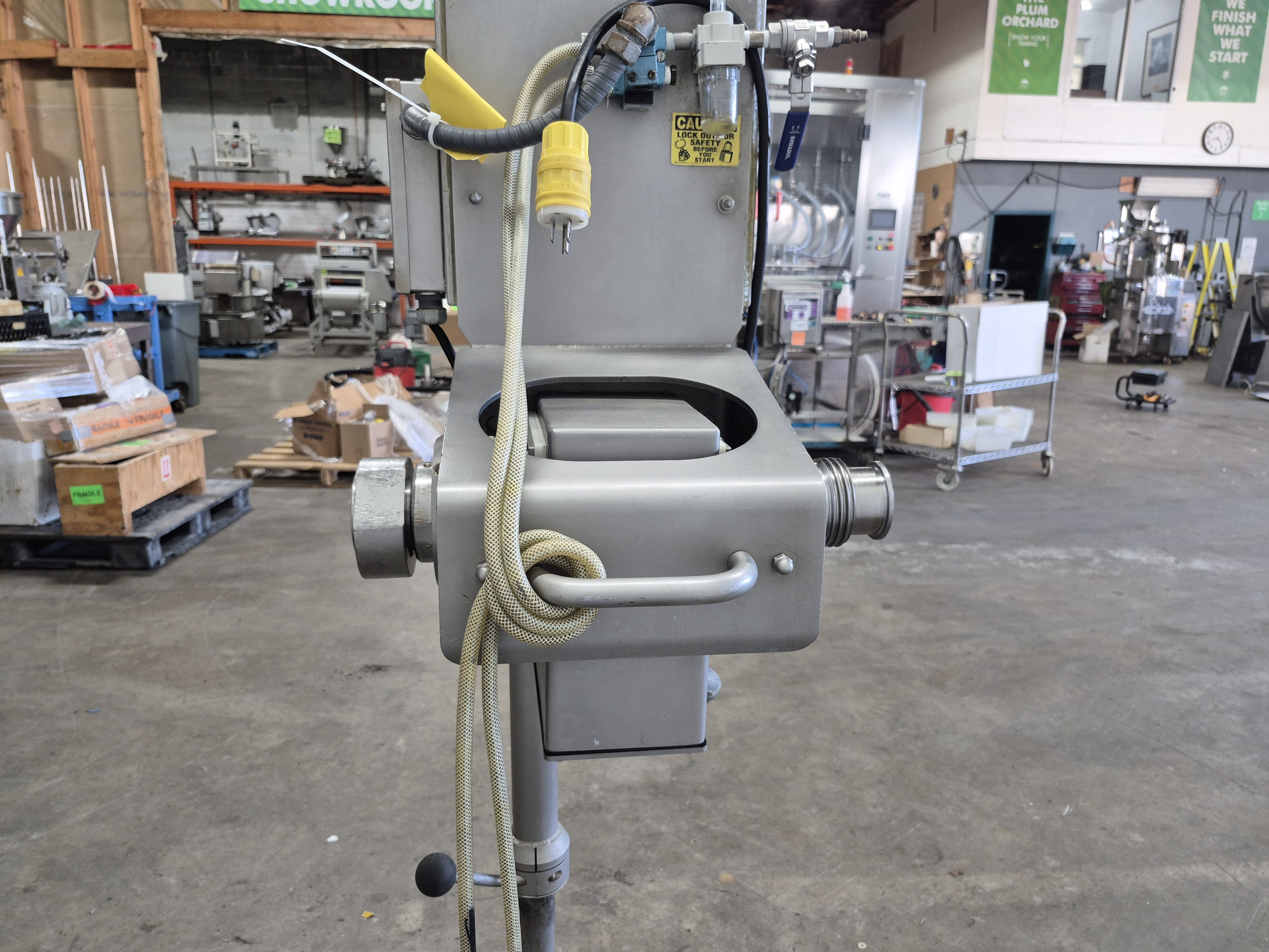 Used Loma IQ Metal Detector