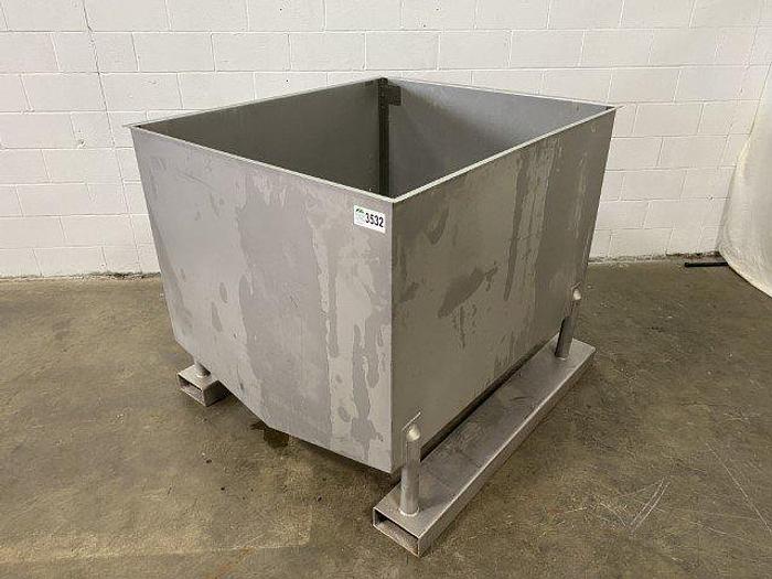 Used CFR 400 Gallon Holding Tank