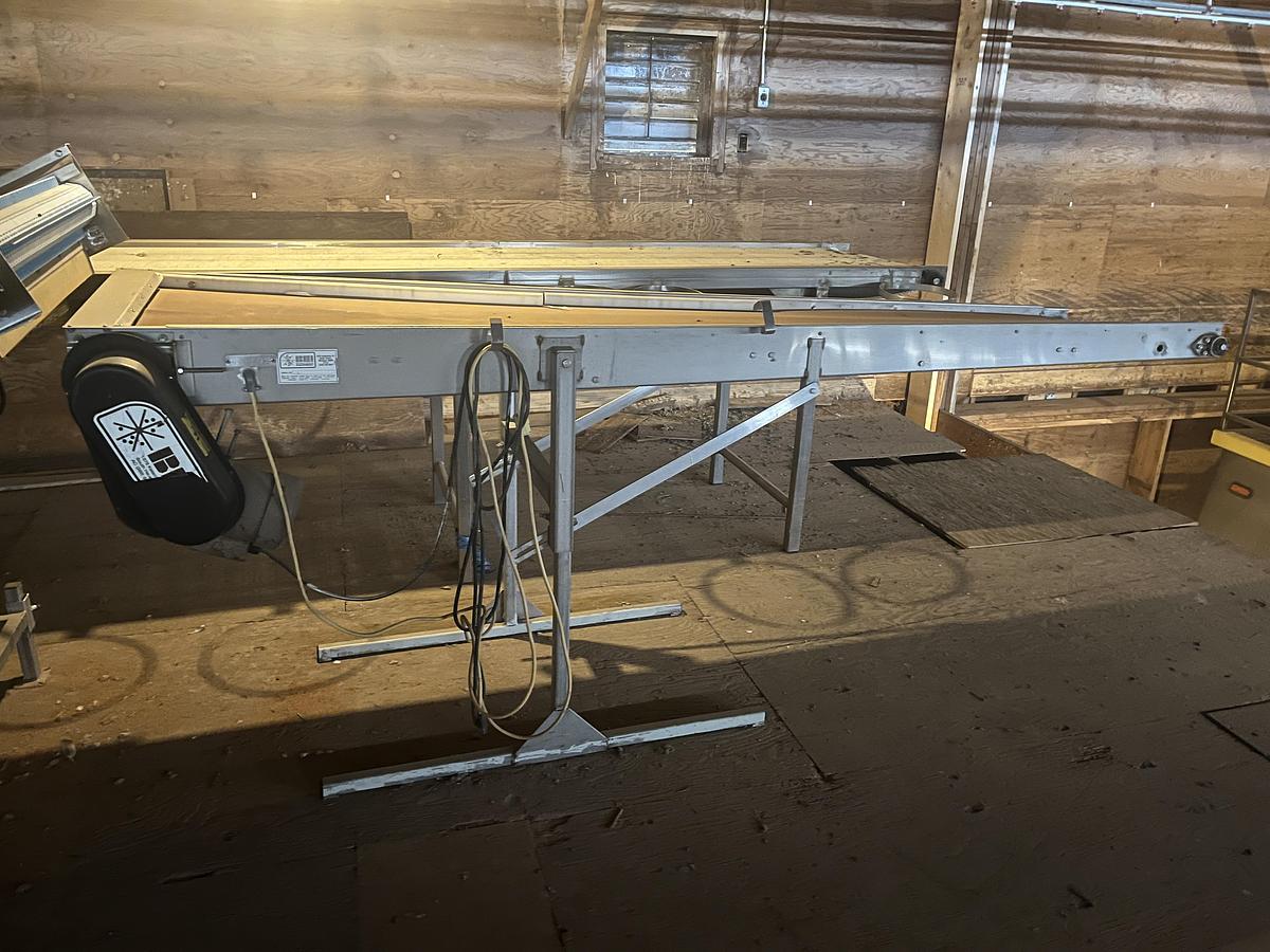 Used 10ft Adjustable Flat Belt Conveyor