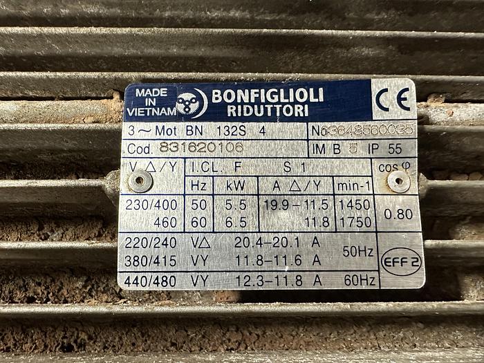 Used Saan OB-3000 Octagonal Blender