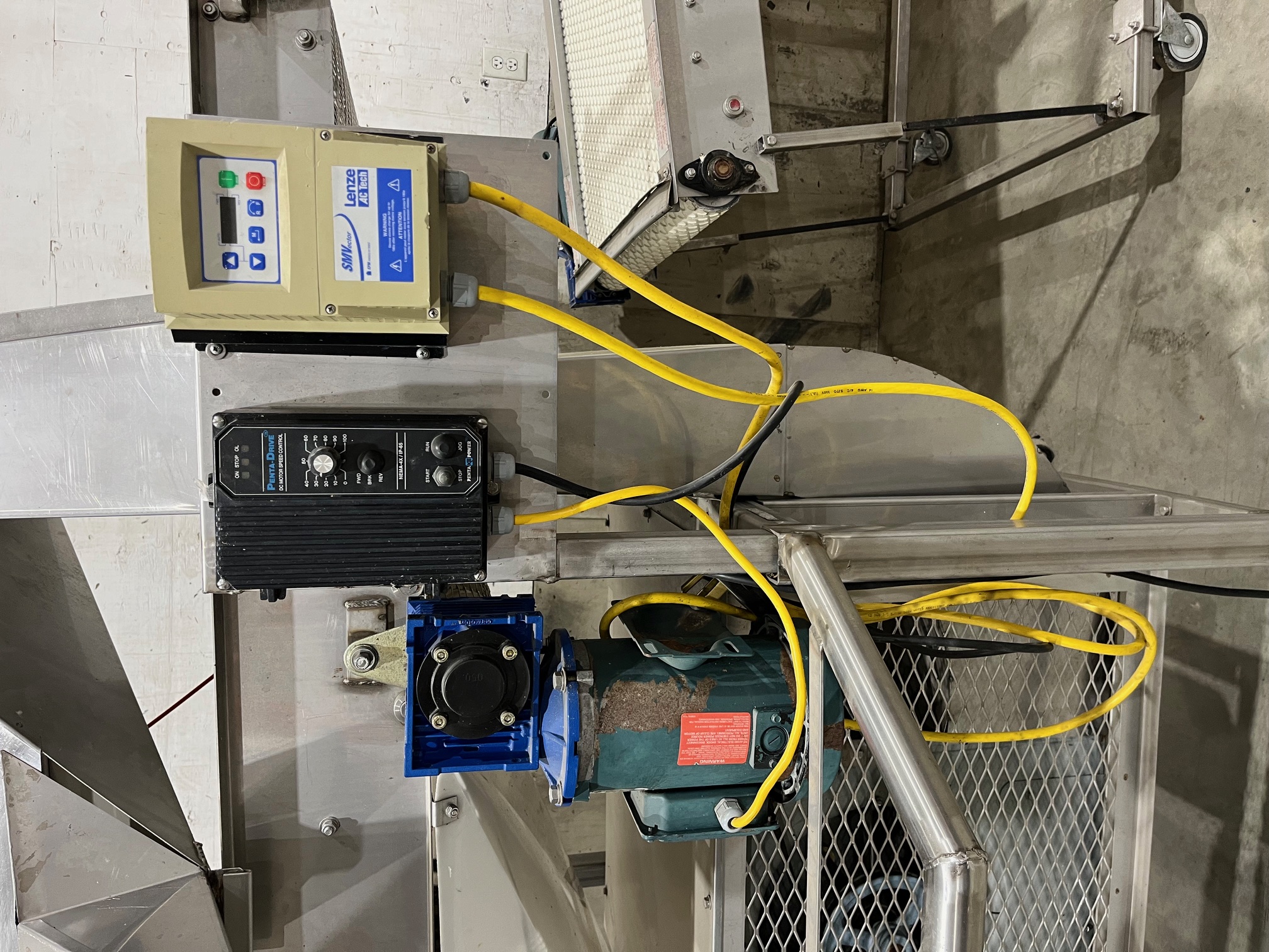 Used WECO Berry Blower