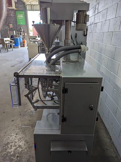 Used Set Pack S110 HFFS Sachet Former