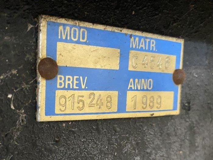 Used C&G Front & Back Bottle Labeller