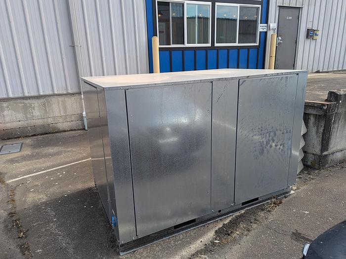 Used Bohn Air-Condensed Cooler w/ Industrial Chiller