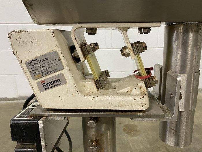 Used FMC Syntron Vibratory Tablet Deduster
