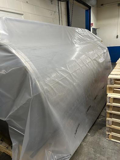 Used Stainless Steel Vertical Tank 4000 Liters