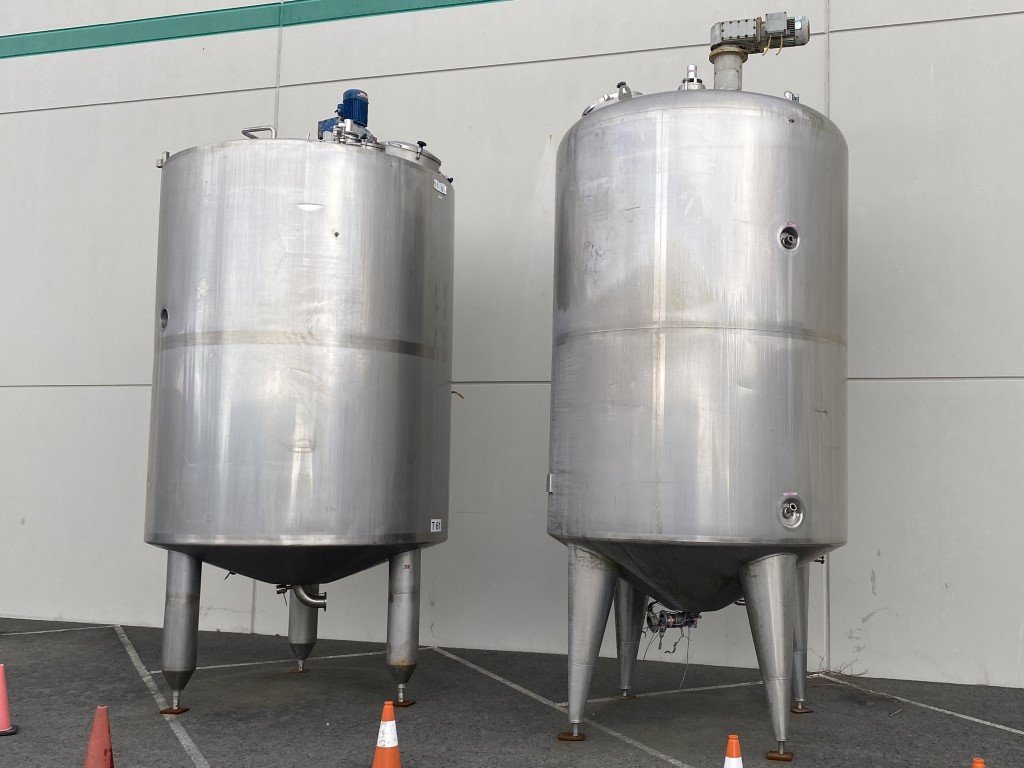 Used 11,500 Litre Dairy Tanks