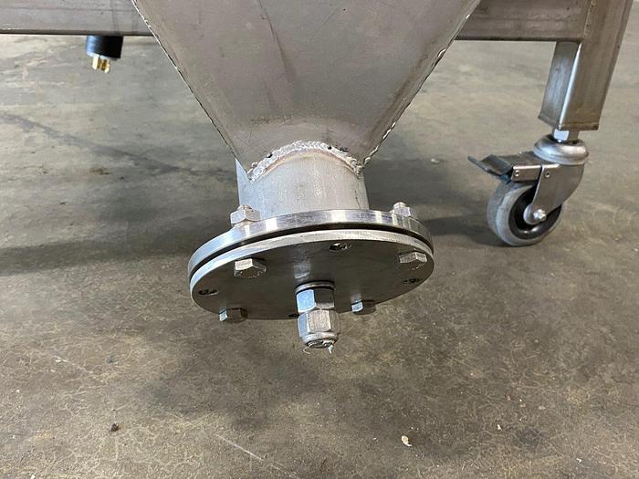 Used Mobile Inclined Auger Conveyor