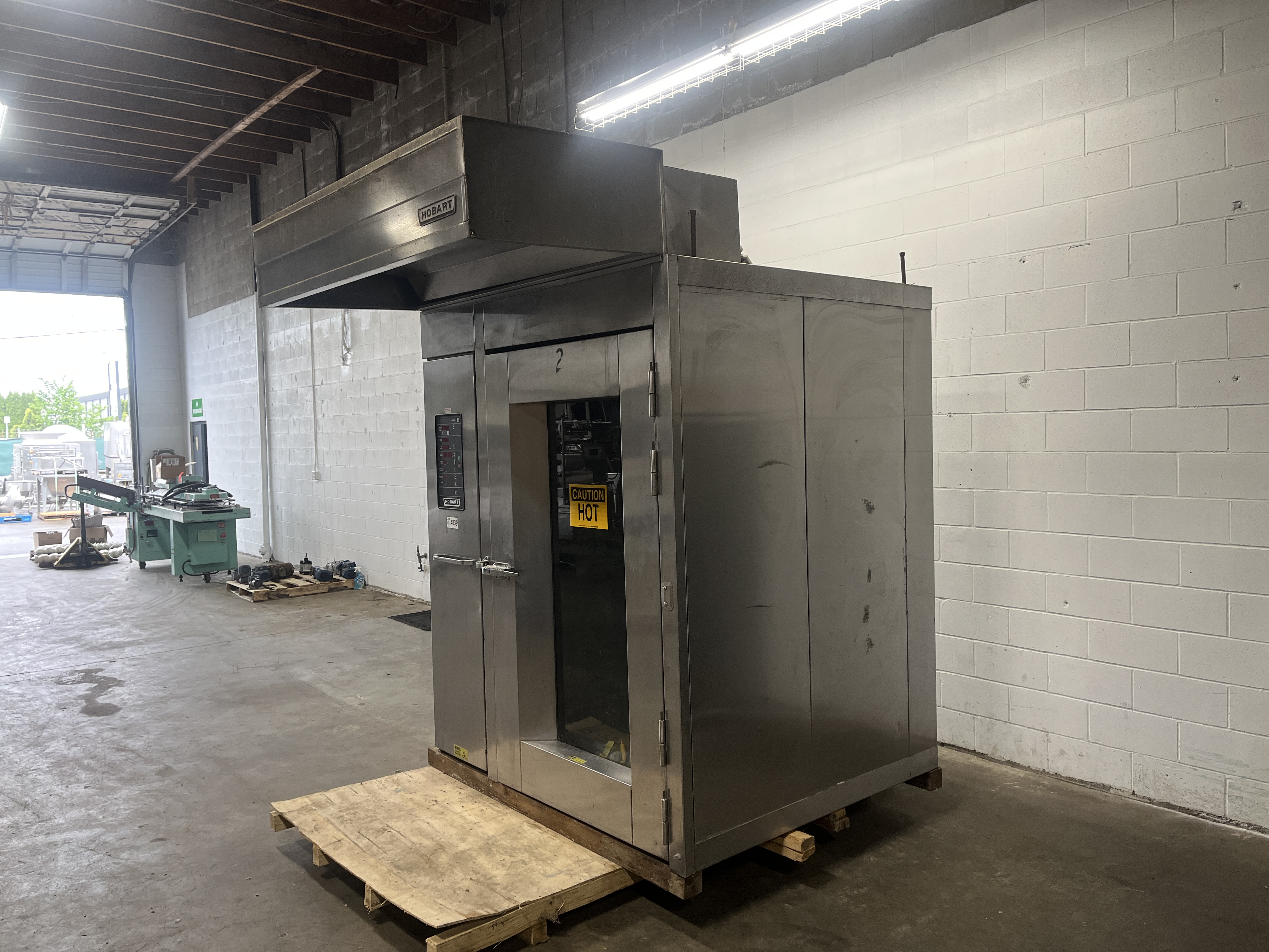 Used Hobart HBA2G Double-Rack Natural Gas Oven