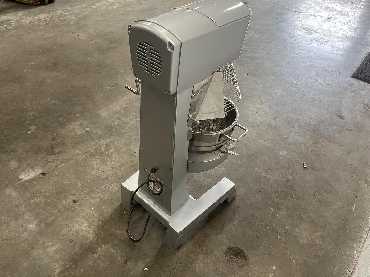 Used EFI 30 Quart Mixer 