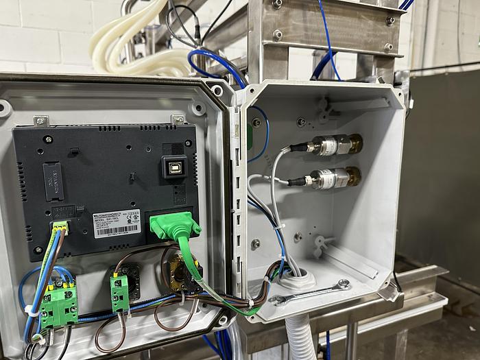 Used CBK 6 Head Bottle Filler