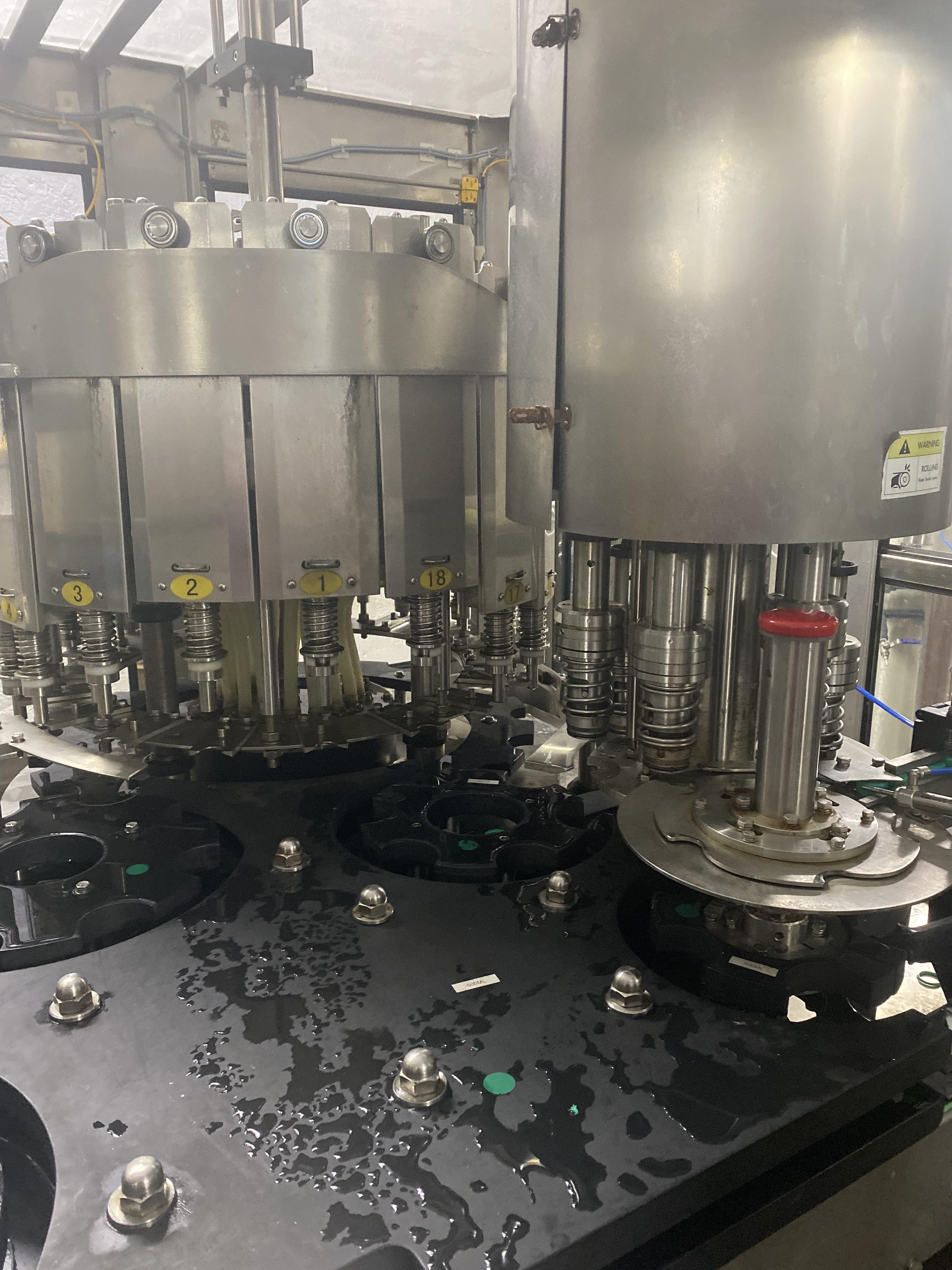 Used Berg Bottling Machine