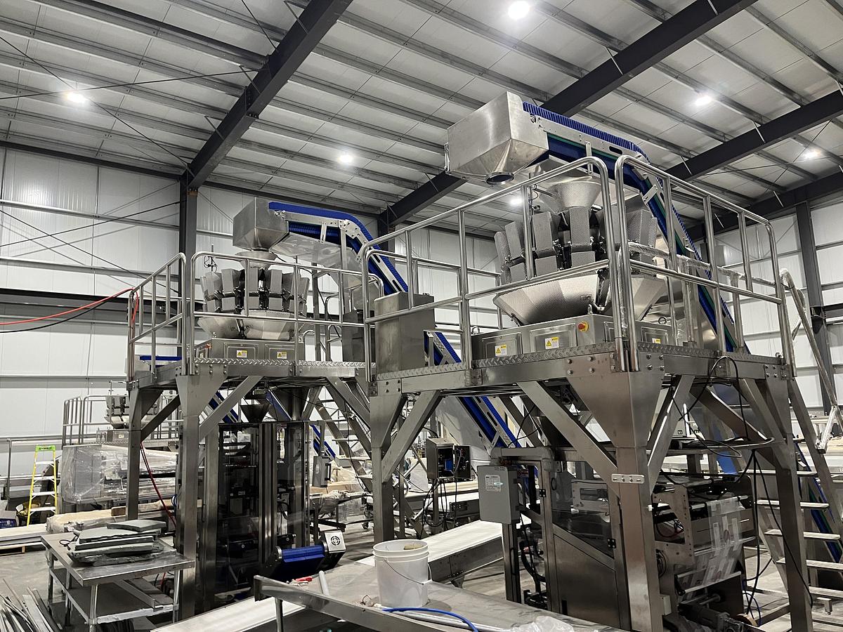 Used Samfull Vertical Form Fill Seal Packaging Machine