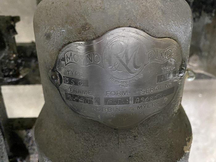 Used Depositor With Double Pumps