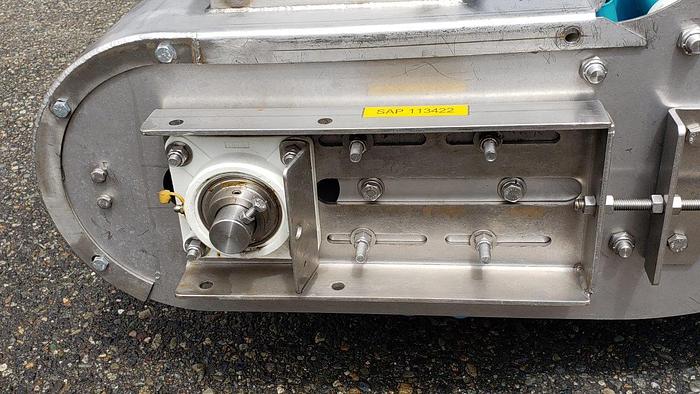 Used Hartman 9' High Incline Conveyor