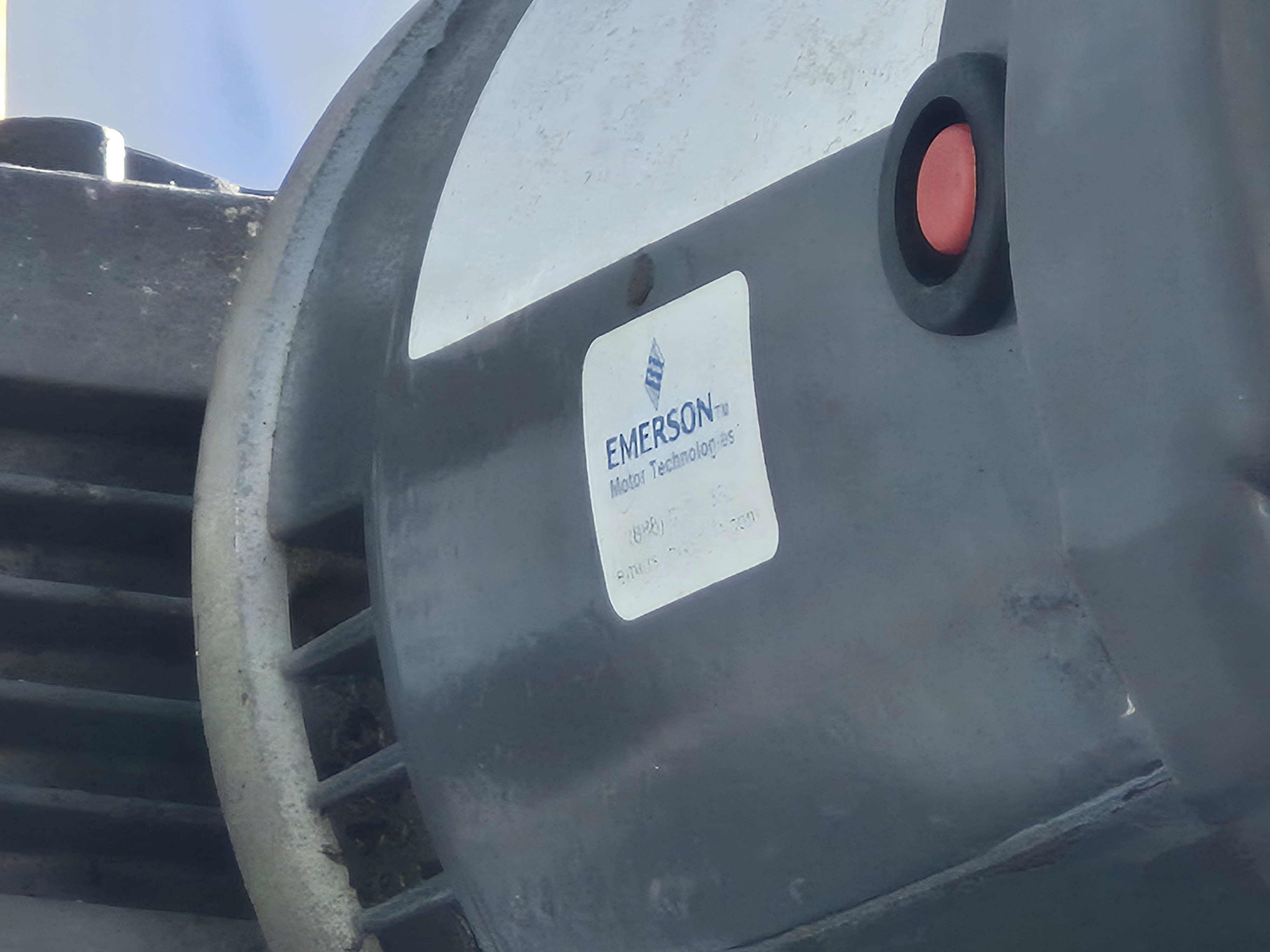 Used Paul Mueller Horizontal 2000 Gallon Tank