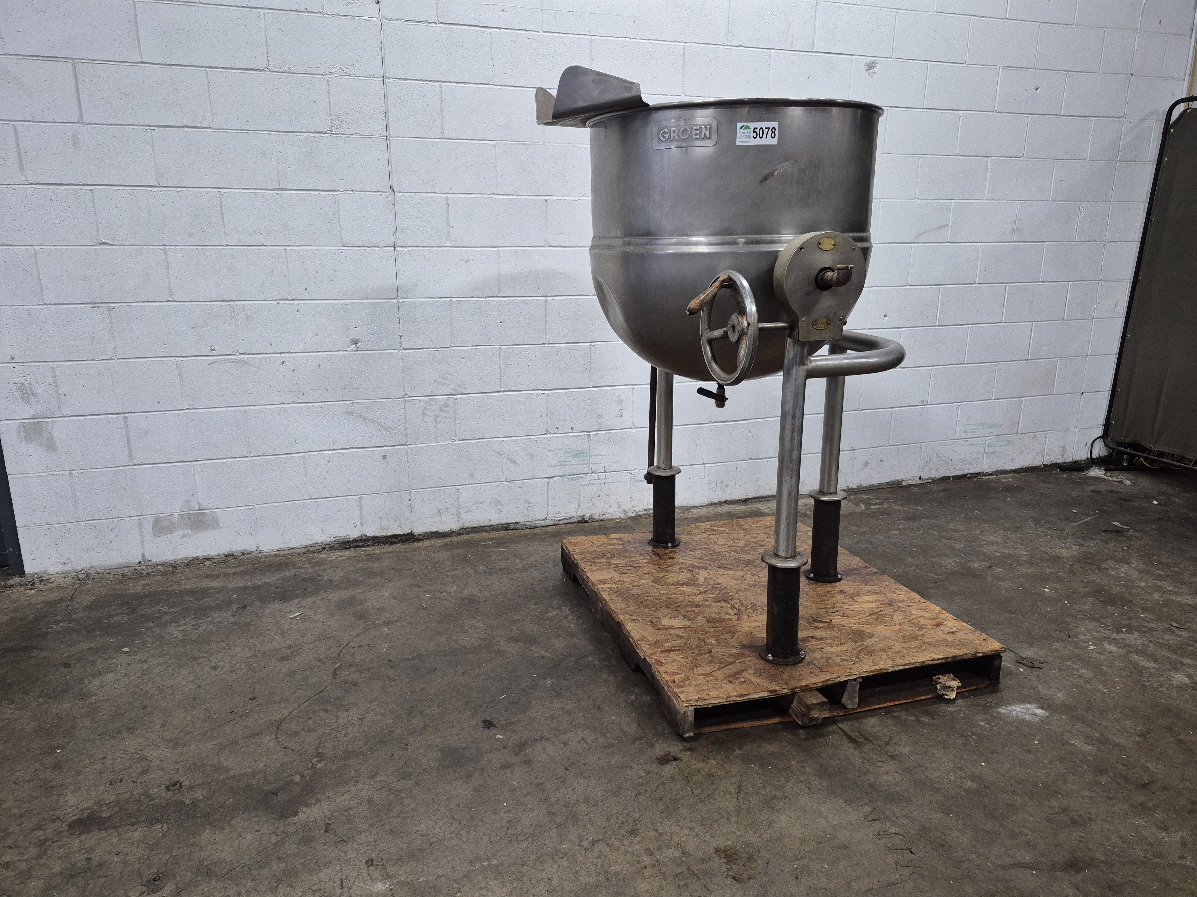 Used Goren D-80 SP 80 Gallon Jacketed Tilting Kettle