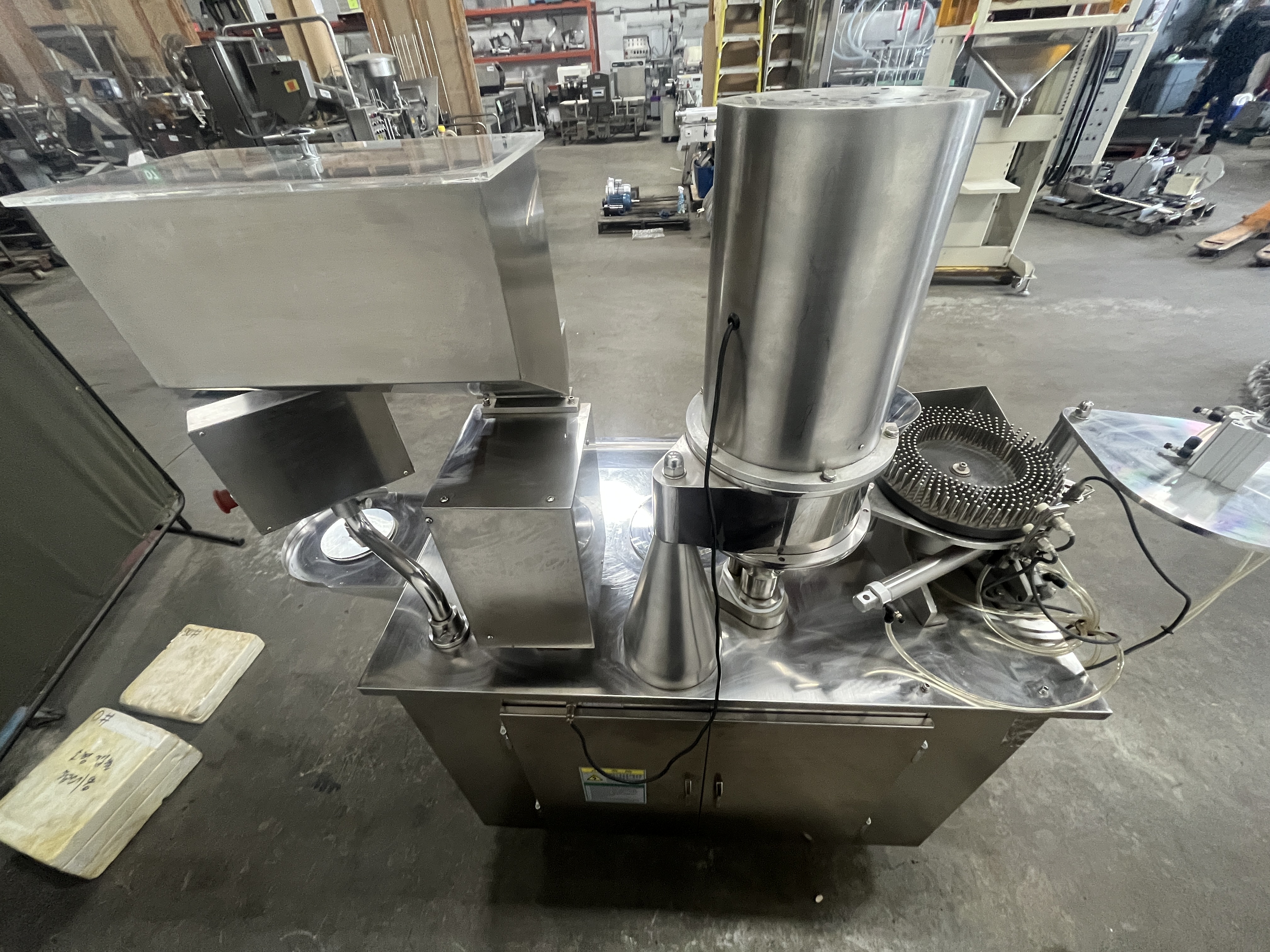 Used Sinoped Capsule Filler